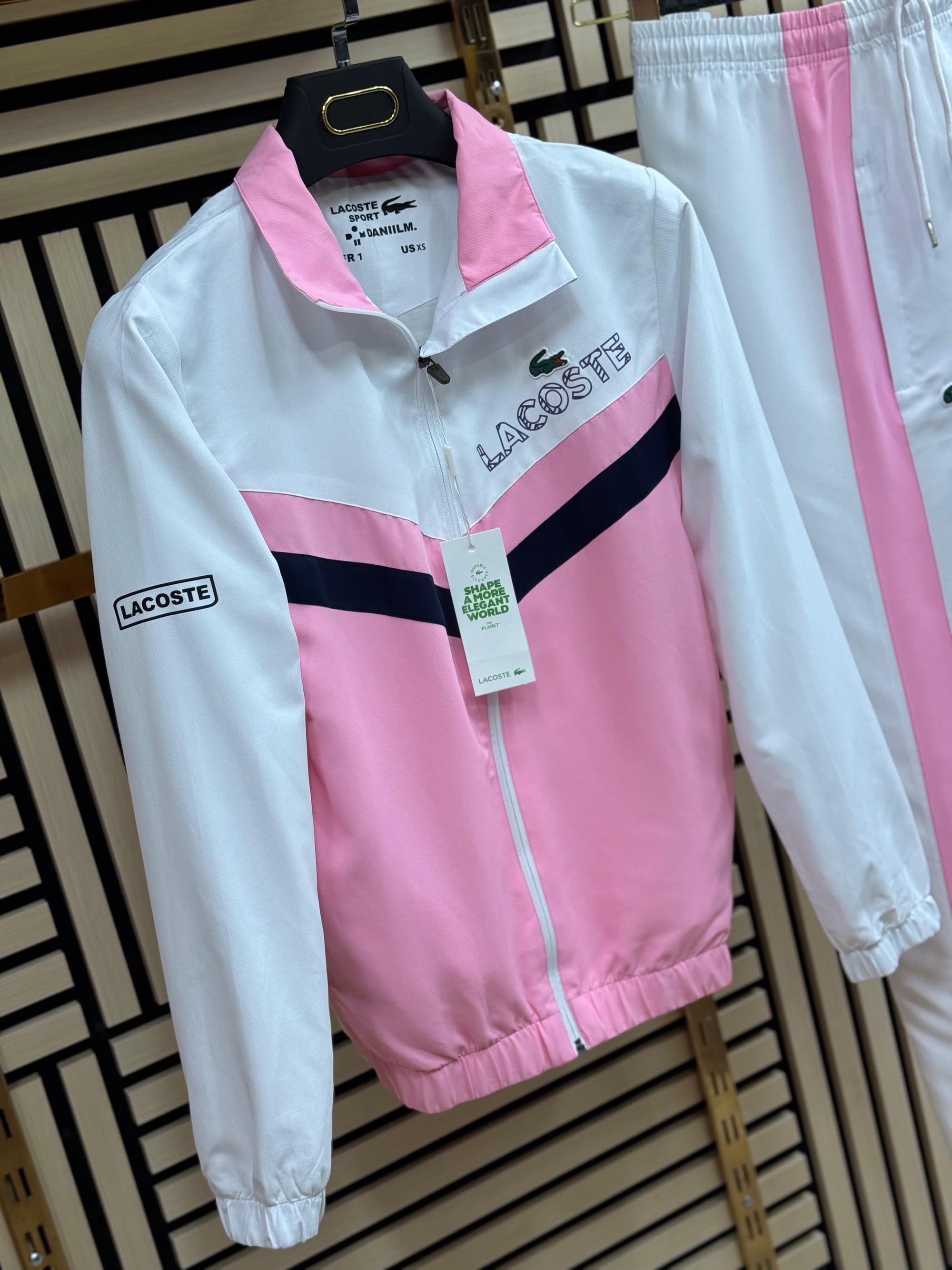 Chándal Lacoste (Rosa y blanco )