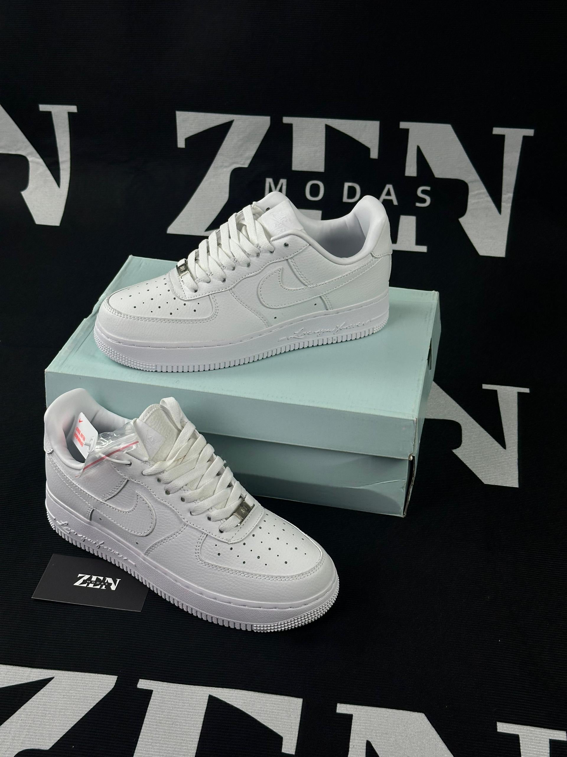 AIR FORCE 1 Blancas x NOCTA