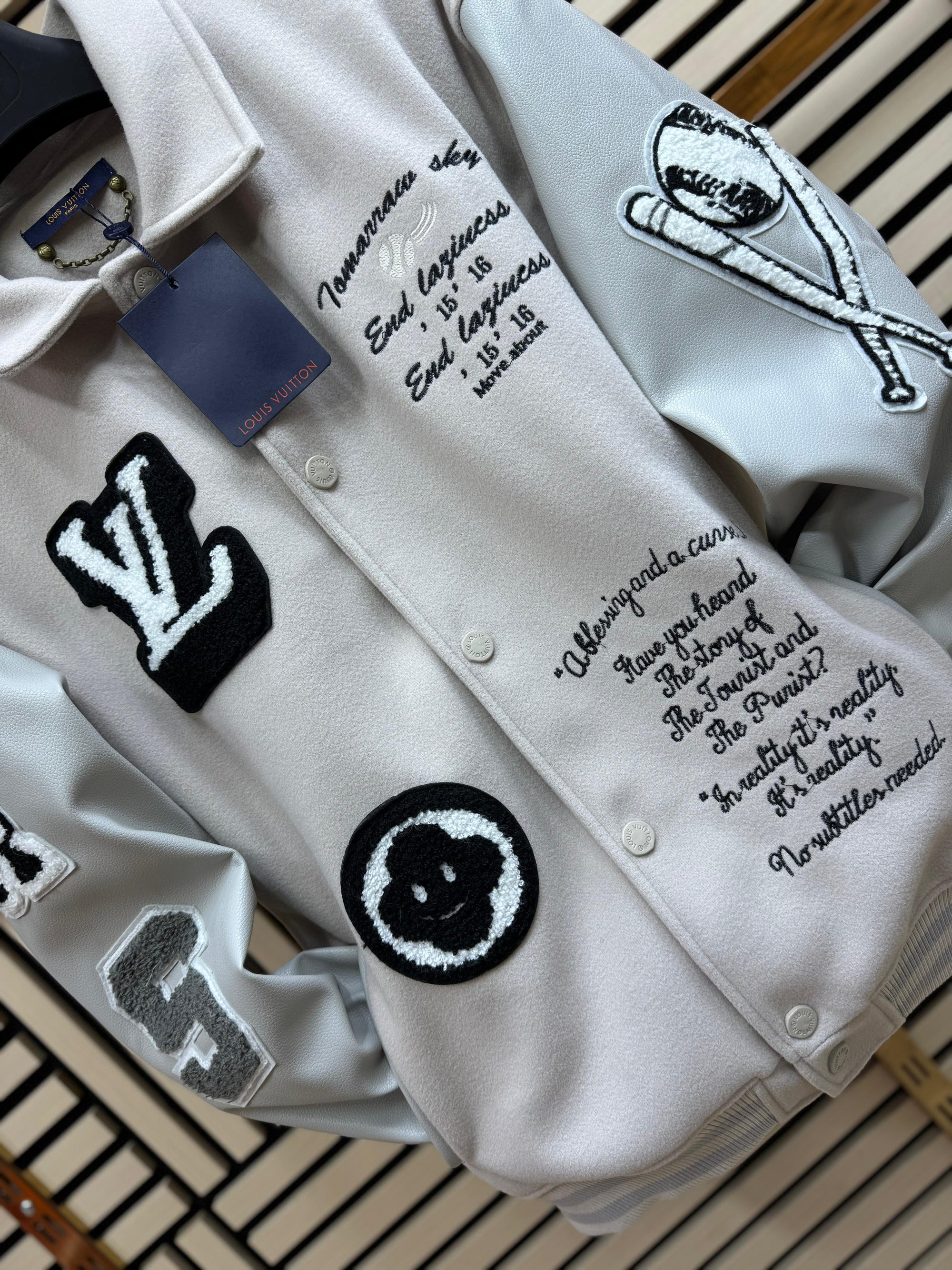 Chaqueta Louis Vuitton (Máxima calidad)