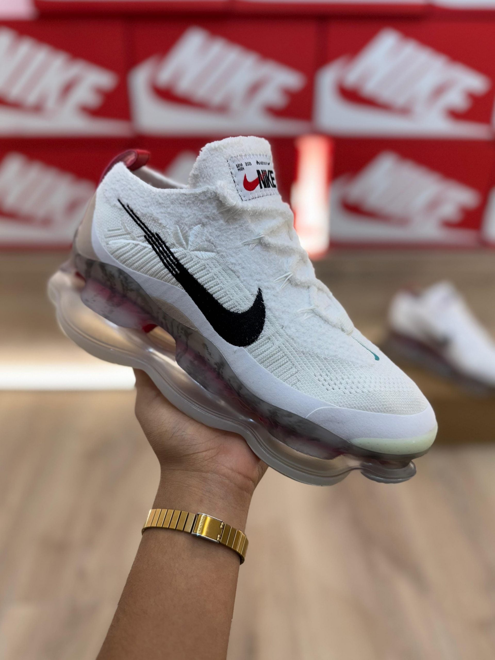 NIKE SCORPION